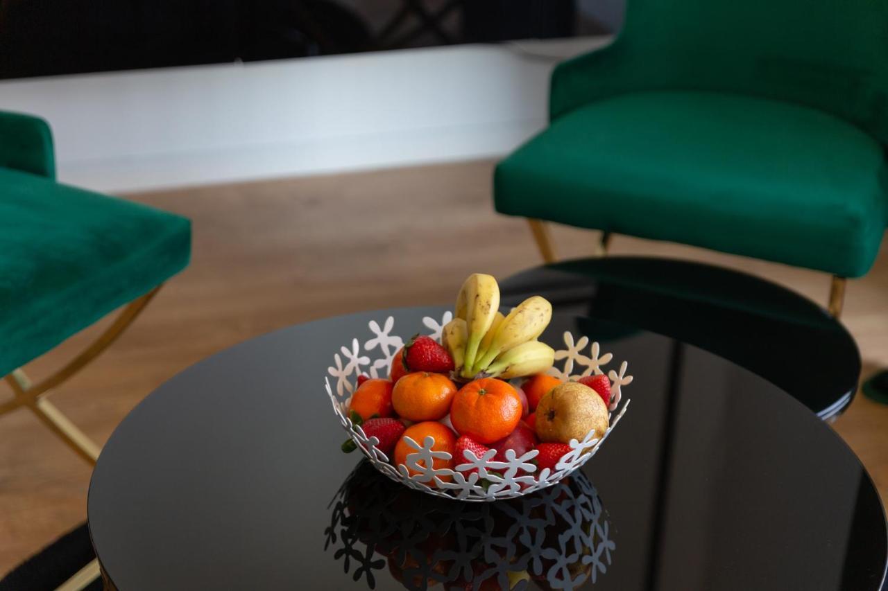 Cinema Moon Luxury - Gare 3Min - Proche Paris Apartman Massy  Kültér fotó